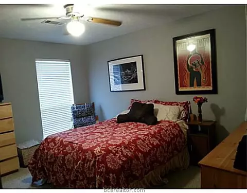 708 Chadley Ct, Bryan, TX 77803 photo 12