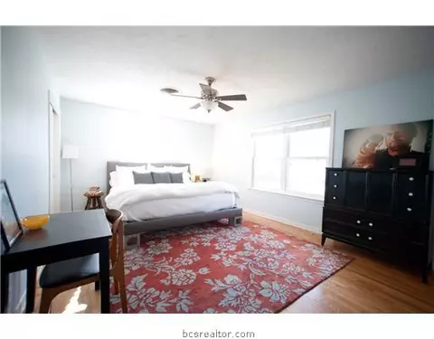 1521 Bennett St, Bryan, TX 77802 photo 4