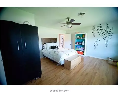 1521 Bennett St, Bryan, TX 77802 photo 7