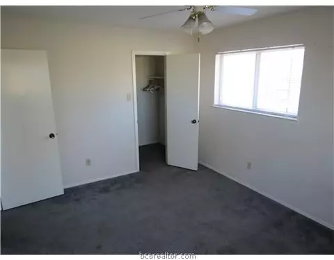 702 Navidad St, Bryan, TX 77801 photo 12