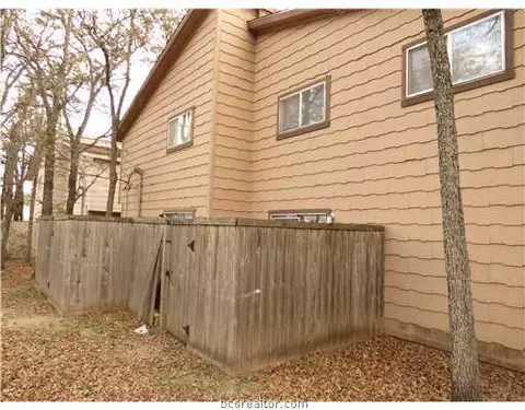 702 Navidad St, Bryan, TX 77801 photo 3