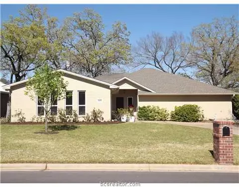 2909 Hillside, Bryan, TX 77802 photo 1