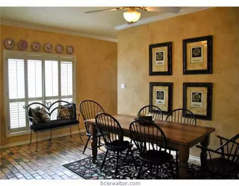 2300 E Briargate Dr, Bryan, TX 77802 photo 9