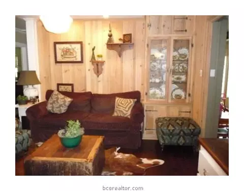 609 E 32nd St, Bryan, TX 77803 photo 5