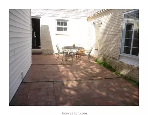 609 E 32nd St, Bryan, TX 77803 photo 20