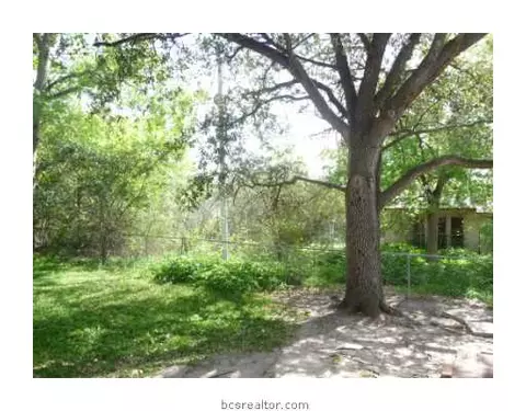609 E 32nd St, Bryan, TX 77803 photo 21