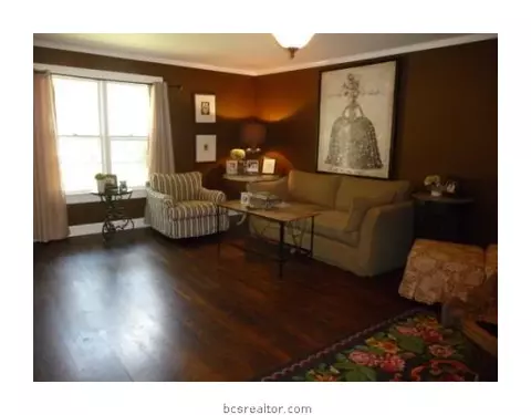609 E 32nd St, Bryan, TX 77803 photo 10