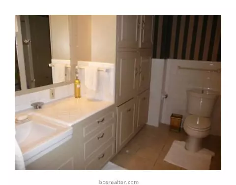 609 E 32nd St, Bryan, TX 77803 photo 17