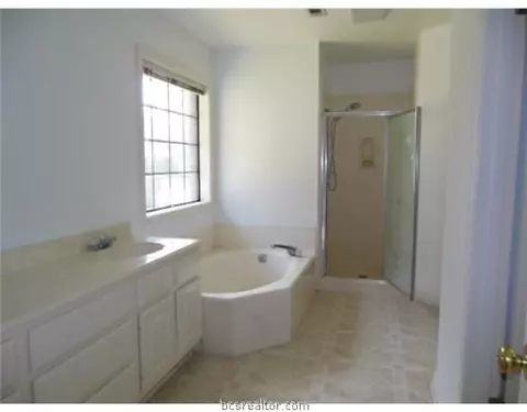 4405 Warwick Ln, Bryan, TX 77802 photo 15
