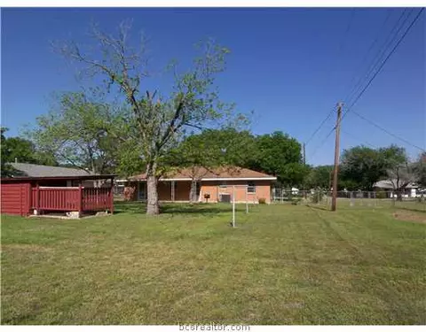 400 May St, Bryan, TX 77802 photo 2