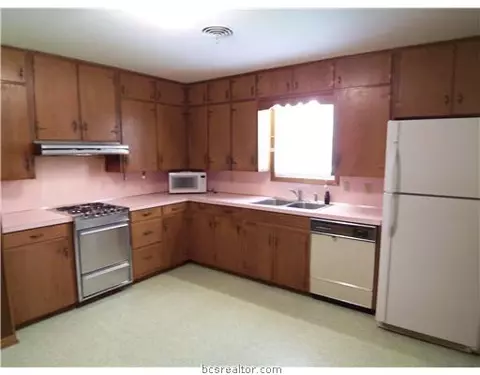 400 May St, Bryan, TX 77802 photo 5