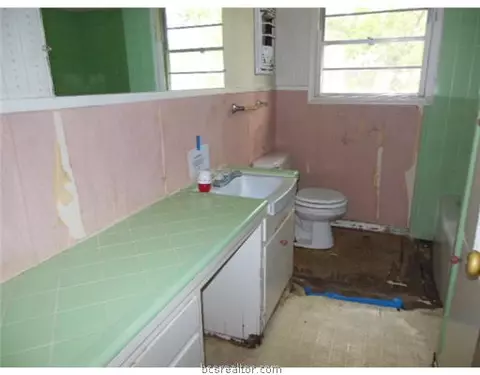1012 E 27th St, Bryan, TX 77803 photo 15