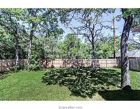 1016 Shadowood Dr, Bryan, TX 77803 photo 20