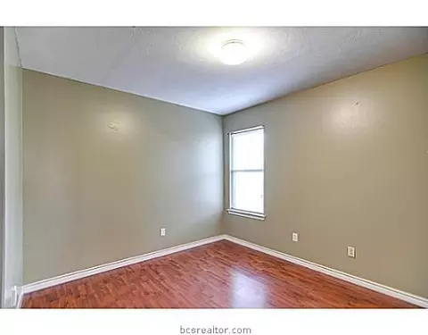 1016 Shadowood Dr, Bryan, TX 77803 photo 11