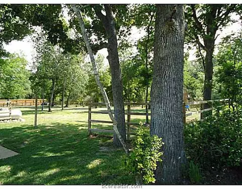 7622 Hidden Trl, Bryan, TX 77808 photo 7