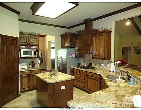 7622 Hidden Trl, Bryan, TX 77808 photo 11
