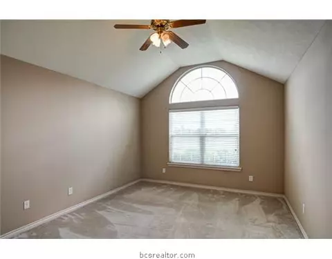 7645 Planters, Bryan, TX 77808 photo 9