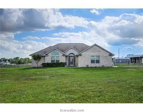 7645 Planters, Bryan, TX 77808 photo 2