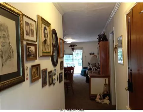 2835 Oakside, Bryan, TX 77802 photo 6