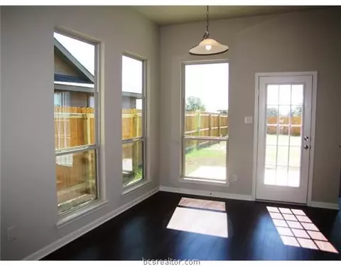 2016 Positano, Bryan, TX 77808 photo 7