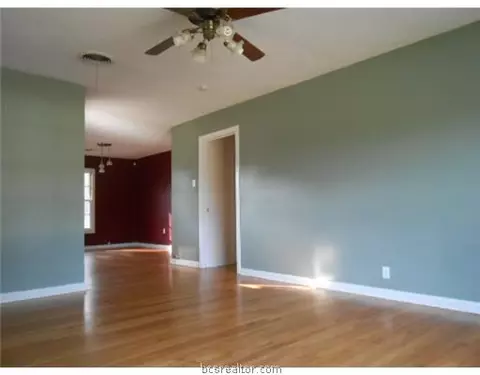 1010 E 31st, Bryan, TX 77802 photo 5