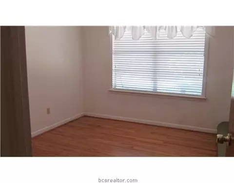 2405 Wayside Dr, Bryan, TX 77802 photo 16