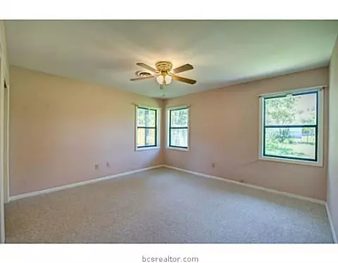 2308 Wayside Dr, Bryan, TX 77802 photo 9