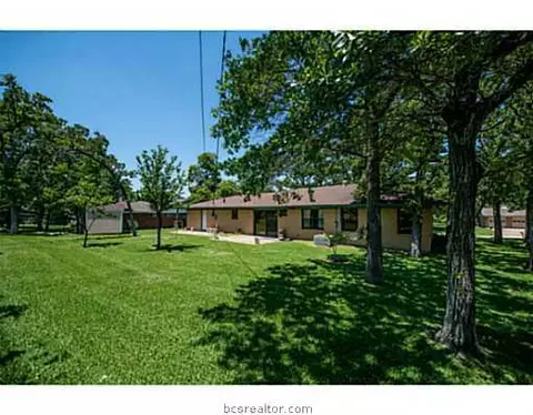 2308 Wayside Dr, Bryan, TX 77802 photo 12