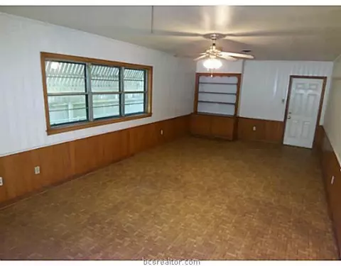 1104 E 30th, Bryan, TX 77803 photo 3