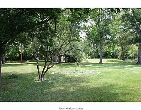2001 Wayside, Bryan, TX 77802 photo 16
