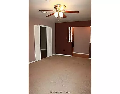 2001 Wayside, Bryan, TX 77802 photo 4
