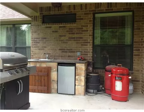 6680 Castenson Rd, Bryan, TX 77808 photo 5