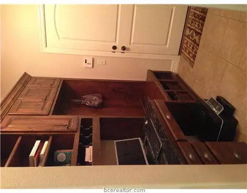 6680 Castenson Rd, Bryan, TX 77808 photo 21