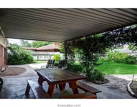 3815 Windridge Dr, Bryan, TX 77802 photo 17