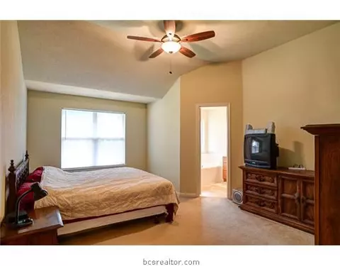 2108 Amberglow Pl, Bryan, TX 77801 photo 7