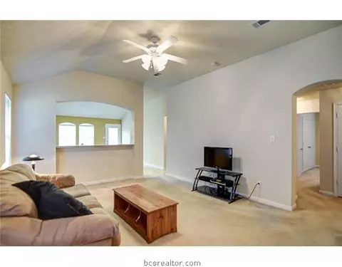 2108 Amberglow Pl, Bryan, TX 77801 photo 2