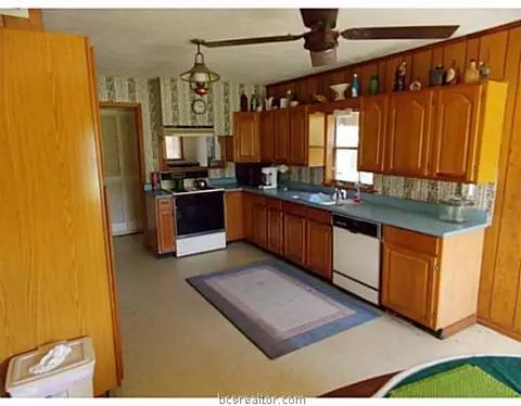 11424 Opersteny Lane County Rd, Bryan, TX 77808 photo 8
