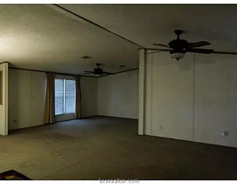 2066 Cr 347, Gause, TX 77857 photo 9