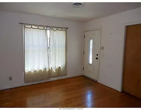 1804 E 26th, Bryan, TX 77802 photo 9