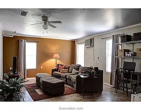 2116 La Brisa, Bryan, TX 77807 photo 8