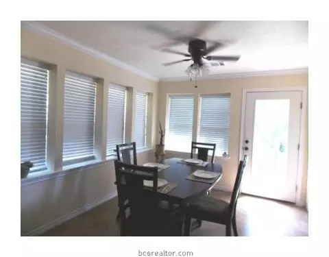 2112 Red River Dr, Bryan, TX 77802 photo 11