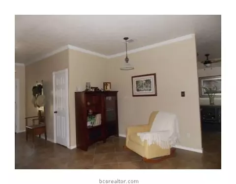 2112 Red River Dr, Bryan, TX 77802 photo 7