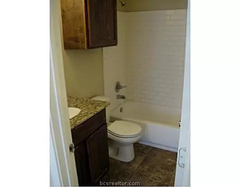 4010 Aspen, Bryan, TX 77801 photo 11