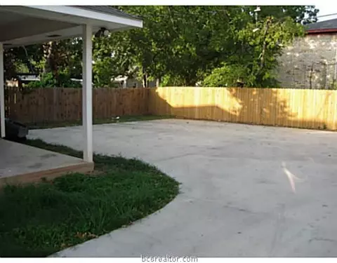 4010 Aspen, Bryan, TX 77801 photo 9