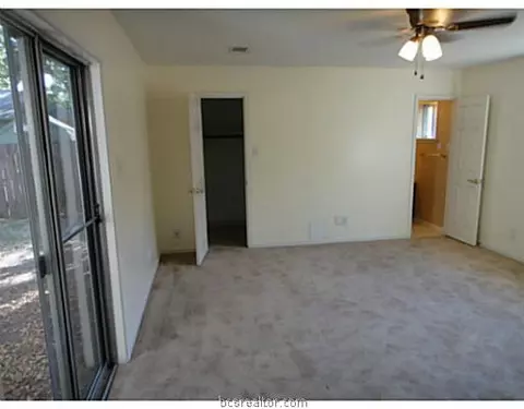 2712 Silver Maple Dr, Bryan, TX 77803 photo 4