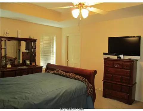 2307 Bastrop Cir, Bryan, TX 77808 photo 8