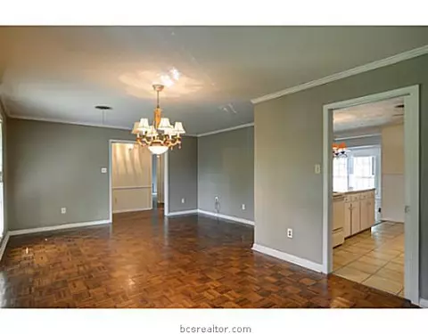 903 Jane Ln, Bryan, TX 77802 photo 6