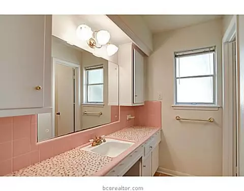 903 Jane Ln, Bryan, TX 77802 photo 18