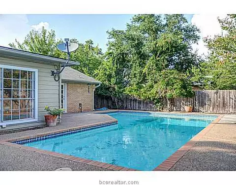 903 Jane Ln, Bryan, TX 77802 photo 24