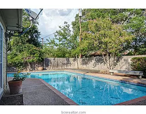 903 Jane Ln, Bryan, TX 77802 photo 23